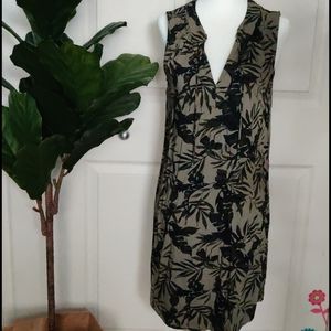 H) *💖 2/$15 or 4/$25,Floral slip on dress-- Hawaiian print dress